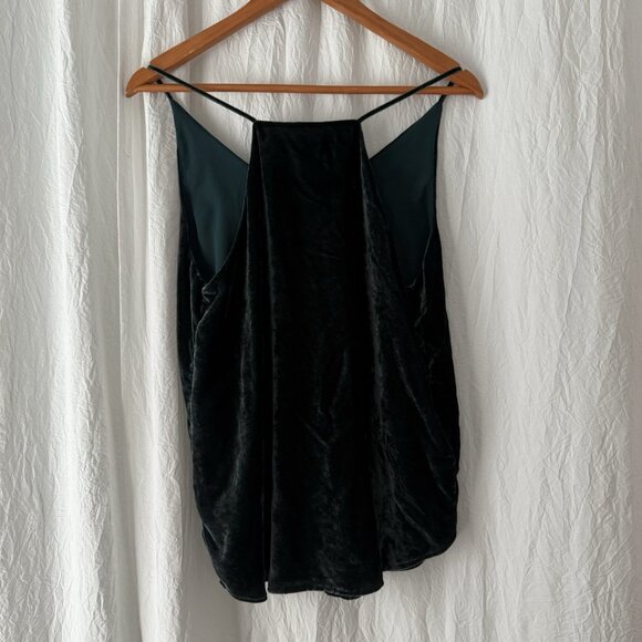 LOFT Velvet Cami Tank Top Green Size Medium Whimsigoth V-Neck Holiday Party Xmas - Picture 3 of 7